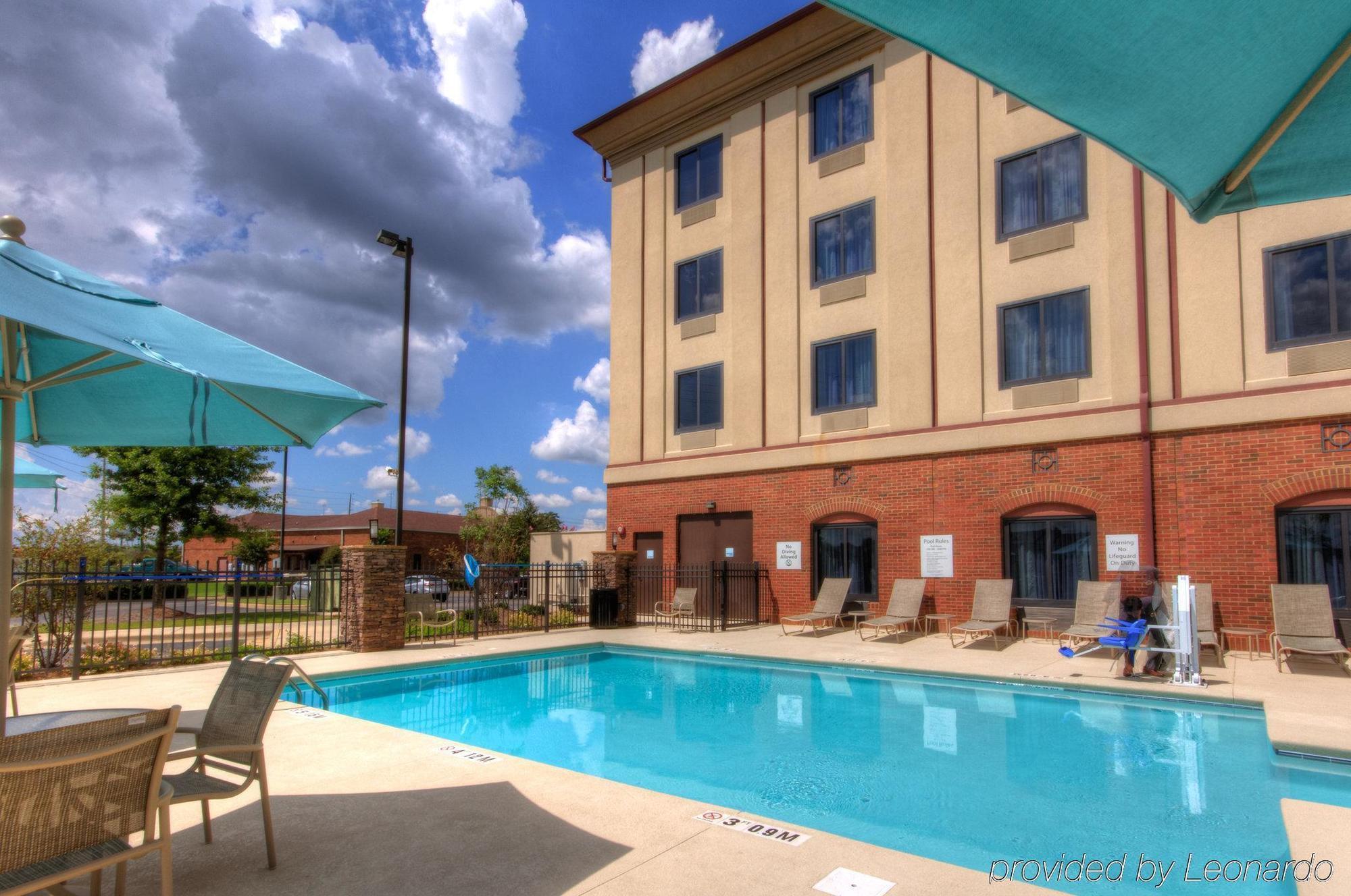 Holiday Inn Express Hotel & Suites Montgomery Boyd-Cooper Parkway By Ihg Bagian luar foto
